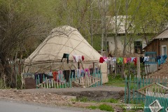 N of Naryn